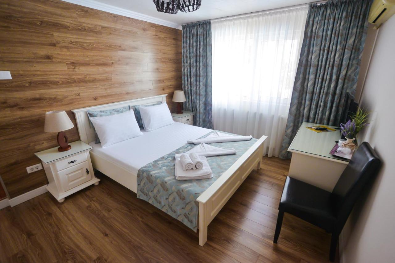 Pensiunea Ovidiu Crisan (Tulcea) Exterior foto
